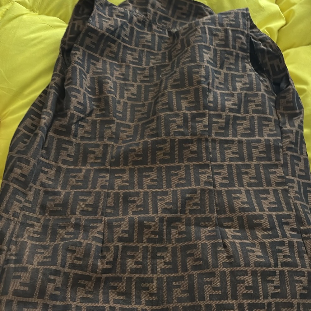 Fendi Brown and Black Monogram vest and sneakers jacket was made from a jacket - Picture 4 of 6